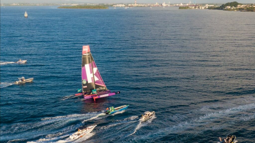 arrivée route du rhum, victoire de koesio, erwan le roux